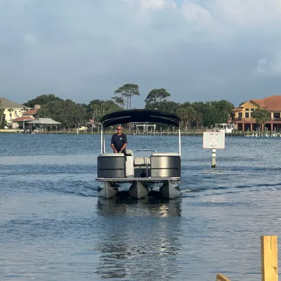 Pensacola Tritoon rental